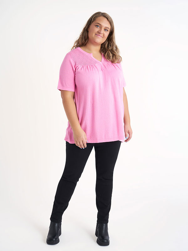 BRYNDIS  - Plus Size Blus fra Adia
