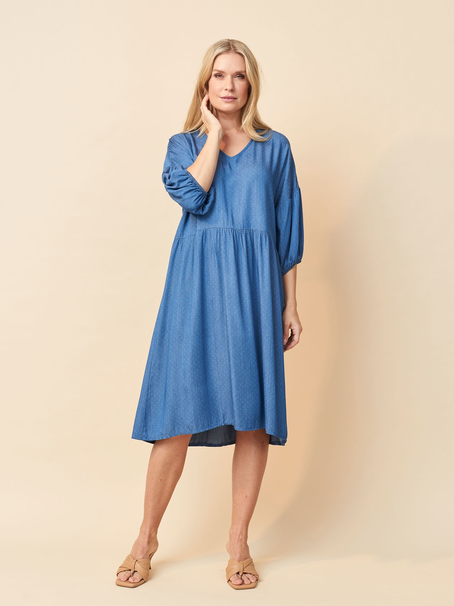 AMARIE - Plus Size Klänning fra Pont Neuf