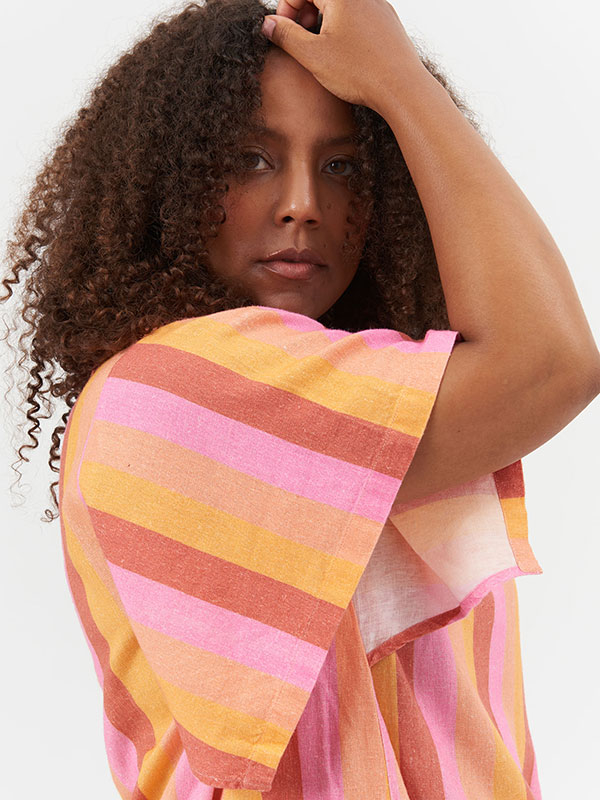 Blus fra Adia
