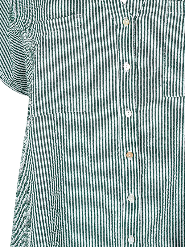 Vit bomullsskjorta med gröna ränder fra Zizzi