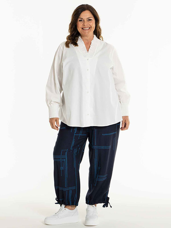 AUGUSTA - Plus Size Byxor fra Gozzip