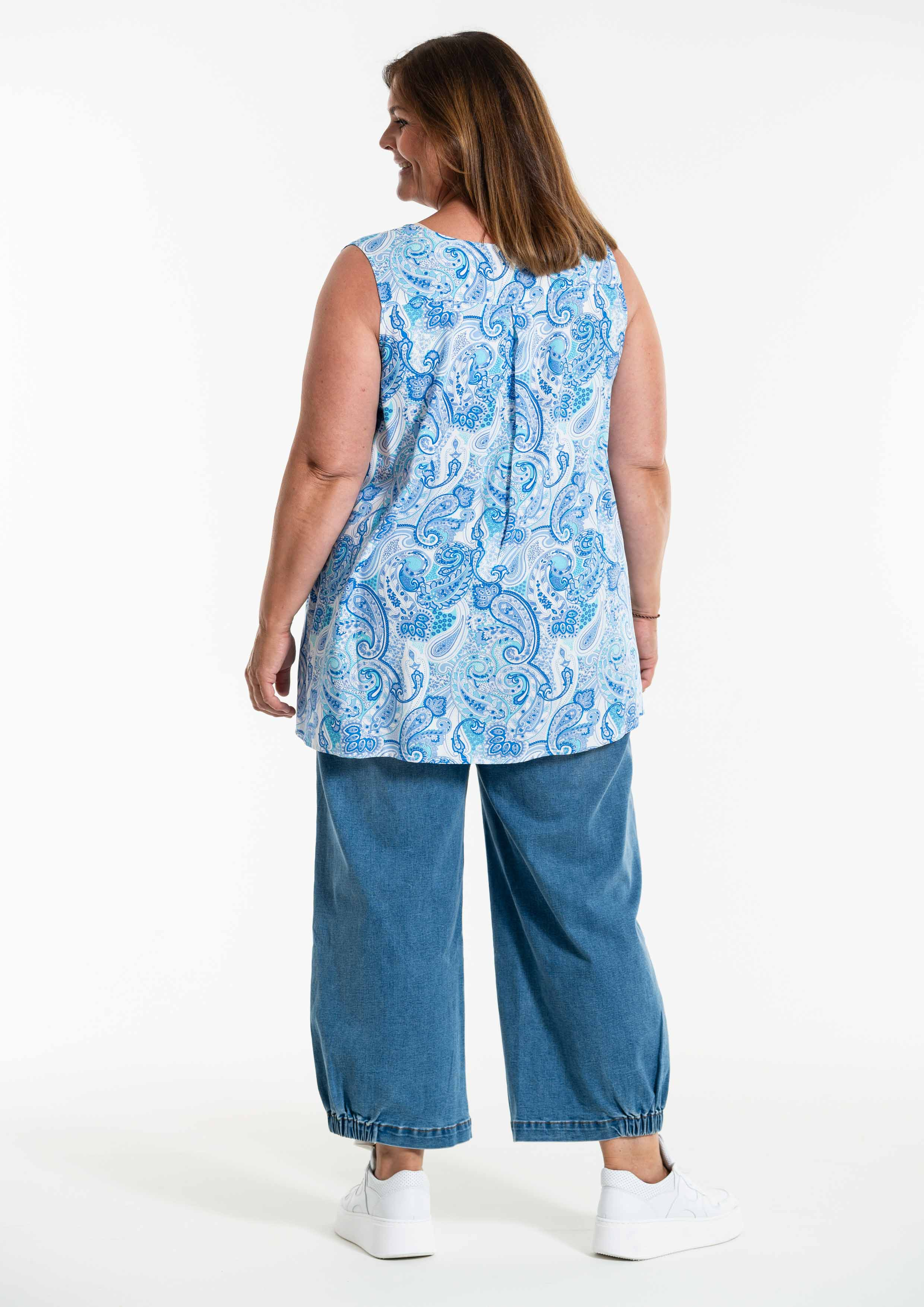 BEATA - Plus Size Top fra Gozzip