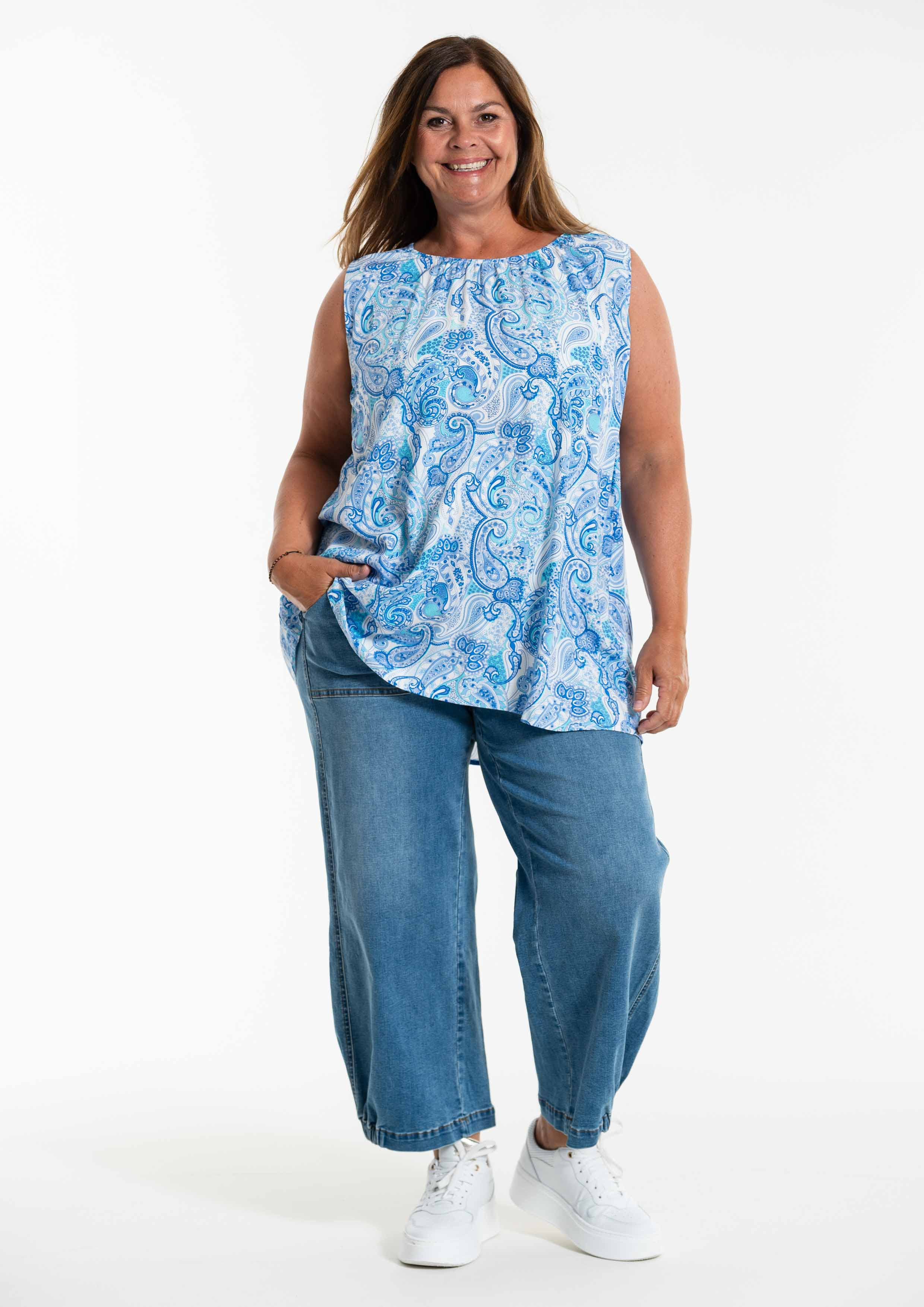 BEATA - Plus Size Top fra Gozzip