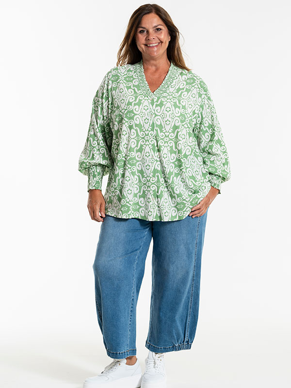 GRISA - Plus Size Skjorta fra Gozzip