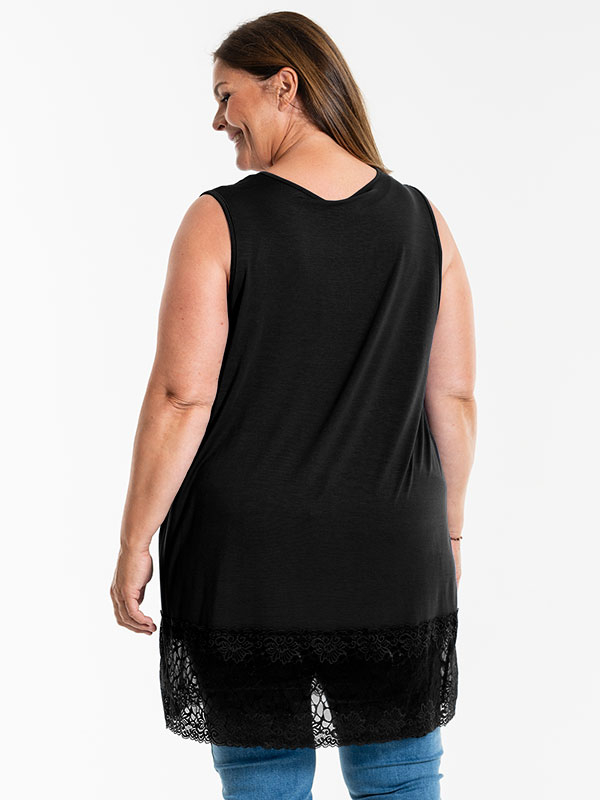 ANNY - Plus Size Blus fra Gozzip