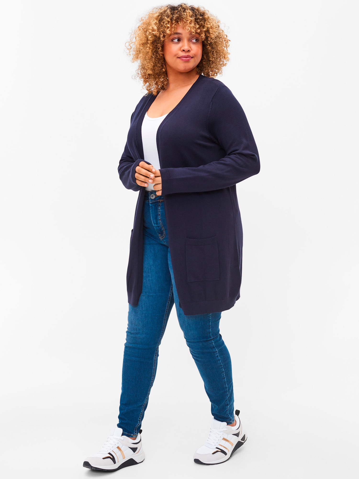 CARRIE - Plus Size Kofta fra Zizzi