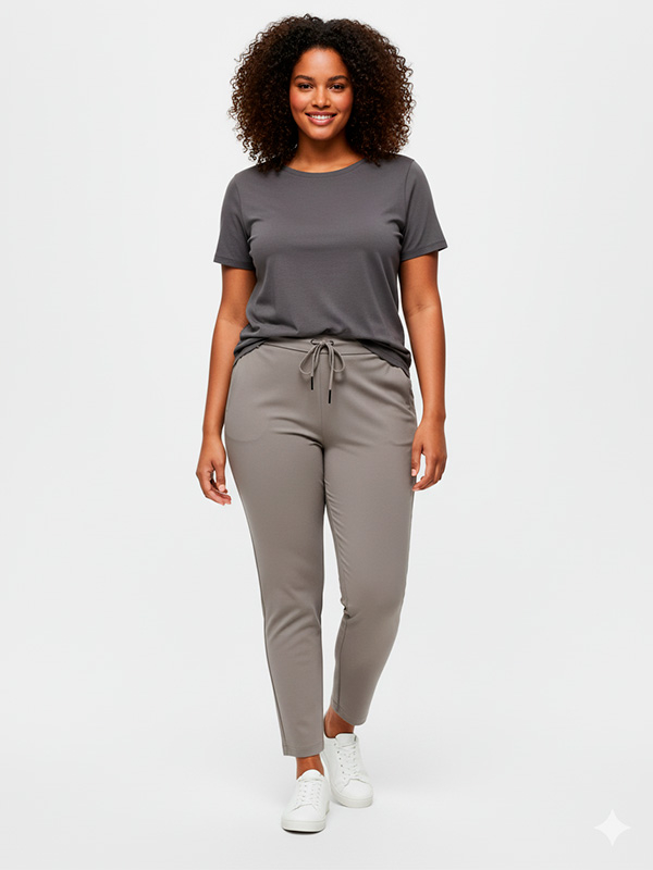 CARGOLDTRASH - Plus Size Byxor fra Only Carmakoma