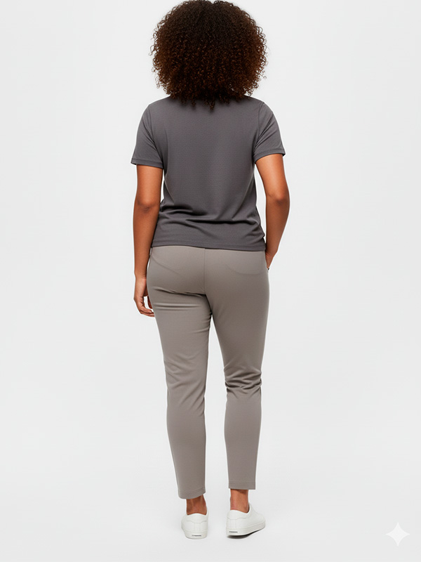 CARGOLDTRASH - Plus Size Byxor fra Only Carmakoma