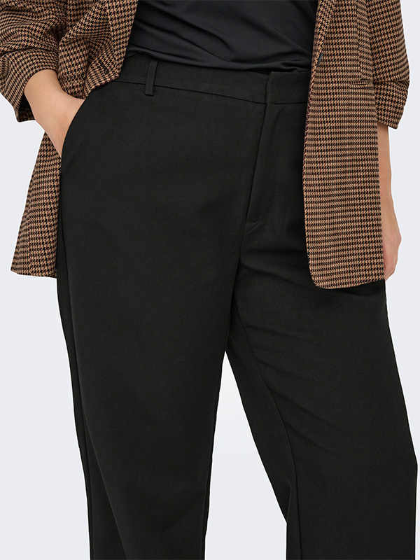 CARHATTIE-LANA - Plus Size Byxor fra Only Carmakoma