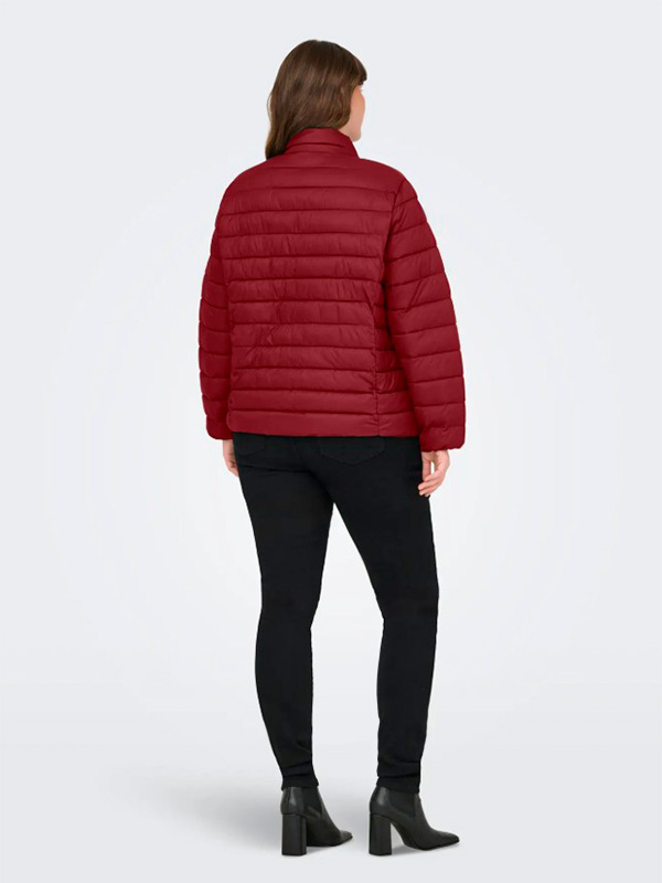 CARTAHIA - Plus Size Jacka fra Only Carmakoma