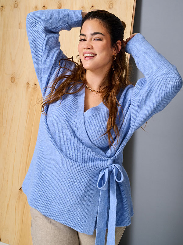 CARELIZA - Plus Size Kofta fra Only Carmakoma