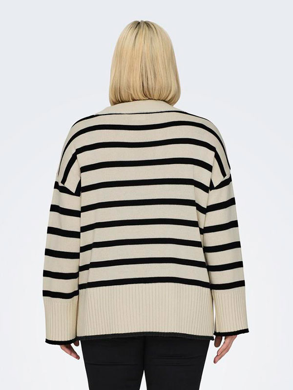 CARHELLA - Plus Size Tröja fra Only Carmakoma