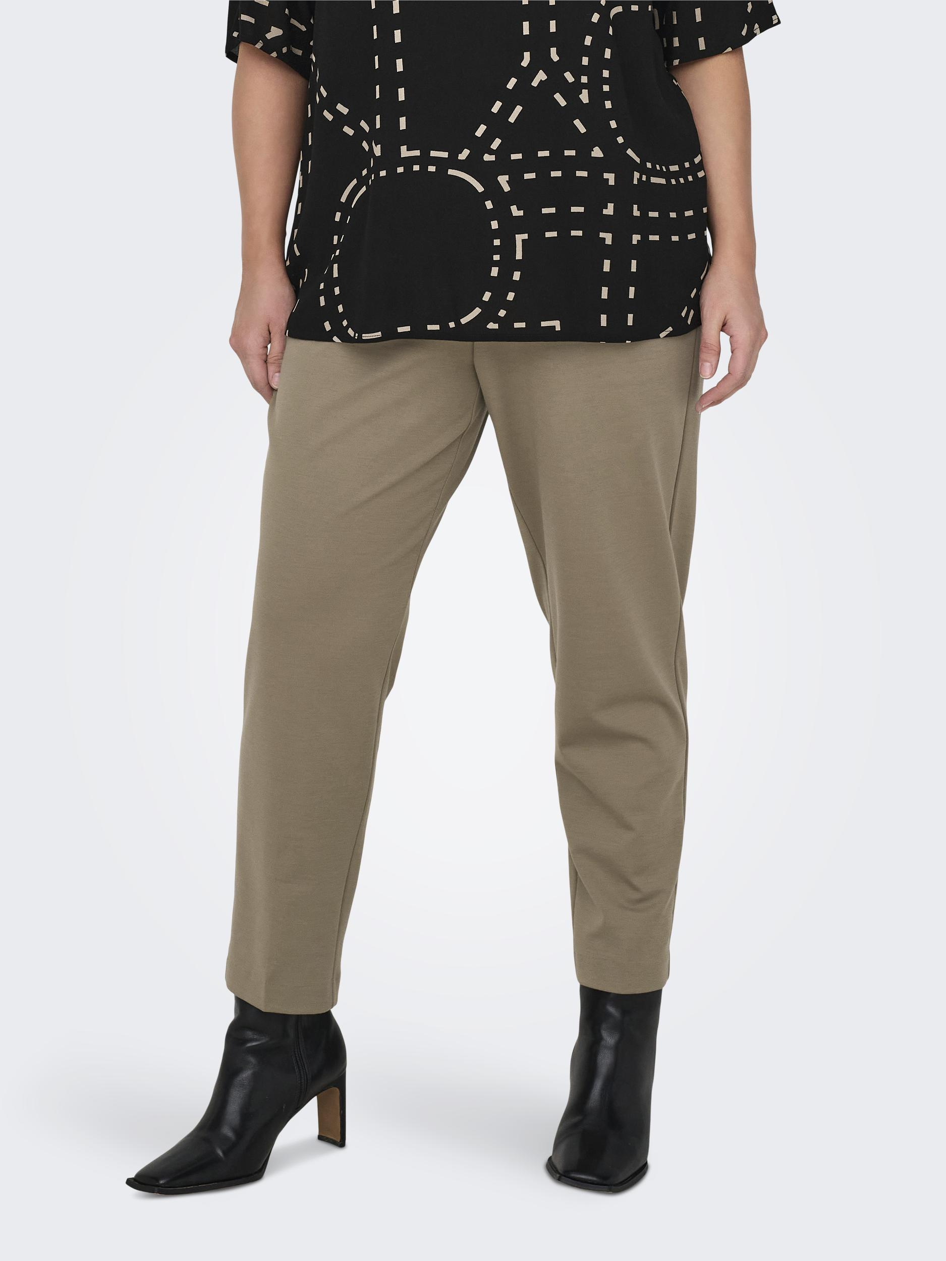 CARPEACH - Plus Size Byxor fra Only Carmakoma