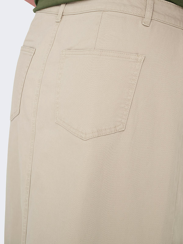 CARLOLA - Plus Size Kjol fra Only Carmakoma