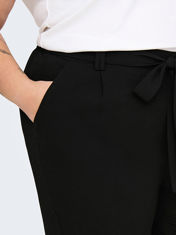 CARLUX - Plus Size Byxor fra Only Carmakoma