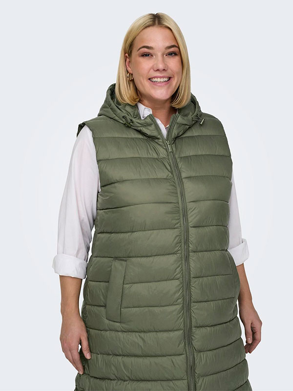 CARMELODY - Plus Size Väst fra Only Carmakoma