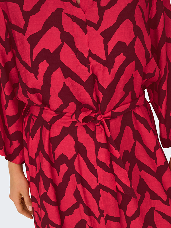 CARBERIET - Plus Size Klänning fra Only Carmakoma