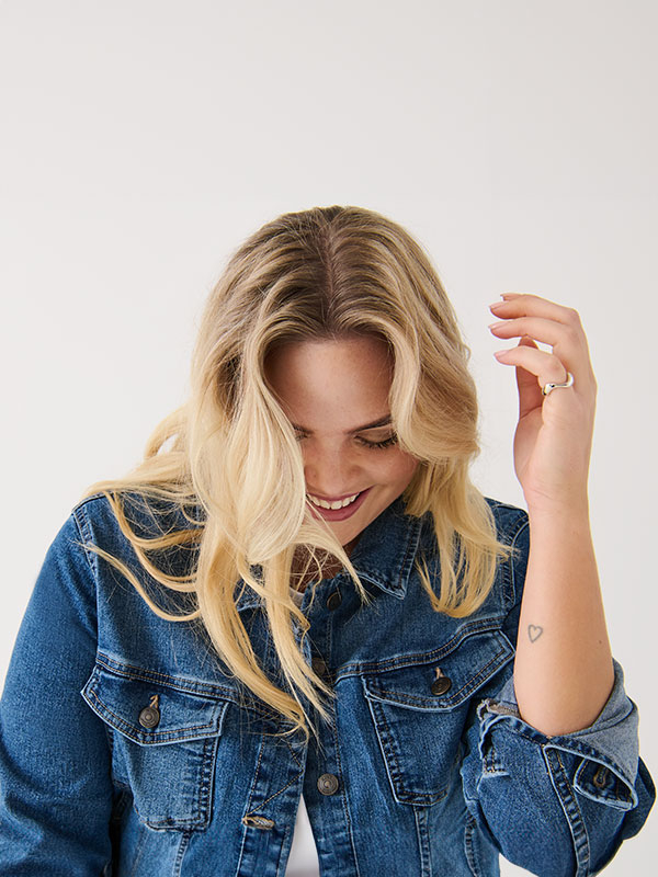 WESPA  - Plus Size Jacka fra Only Carmakoma