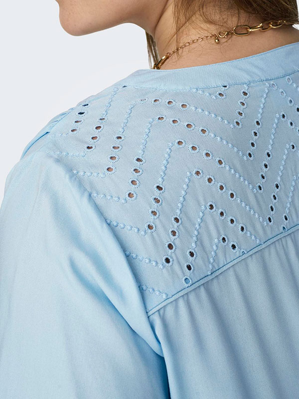 CARSIDNEY - Plus Size Blus fra Only Carmakoma