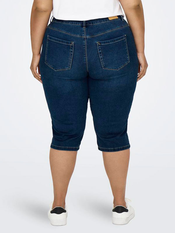 CARAUGUSTA - Plus Size Byxor fra Only Carmakoma