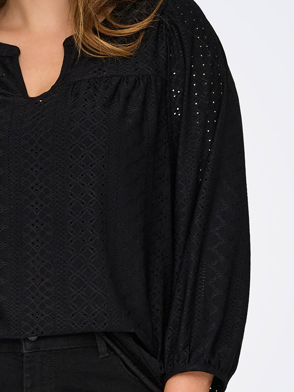 CARSANDRA - Plus Size Blus fra Only Carmakoma