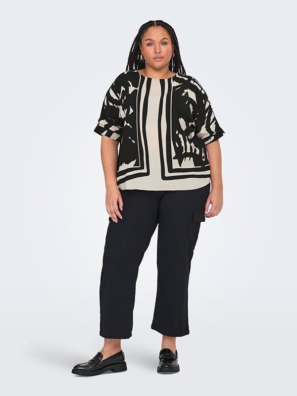 CARNICON - Plus Size Blus fra Only Carmakoma