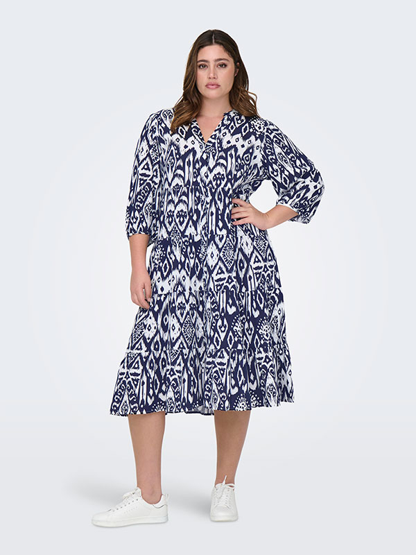 CARMILANA - Plus Size Klänning fra Only Carmakoma