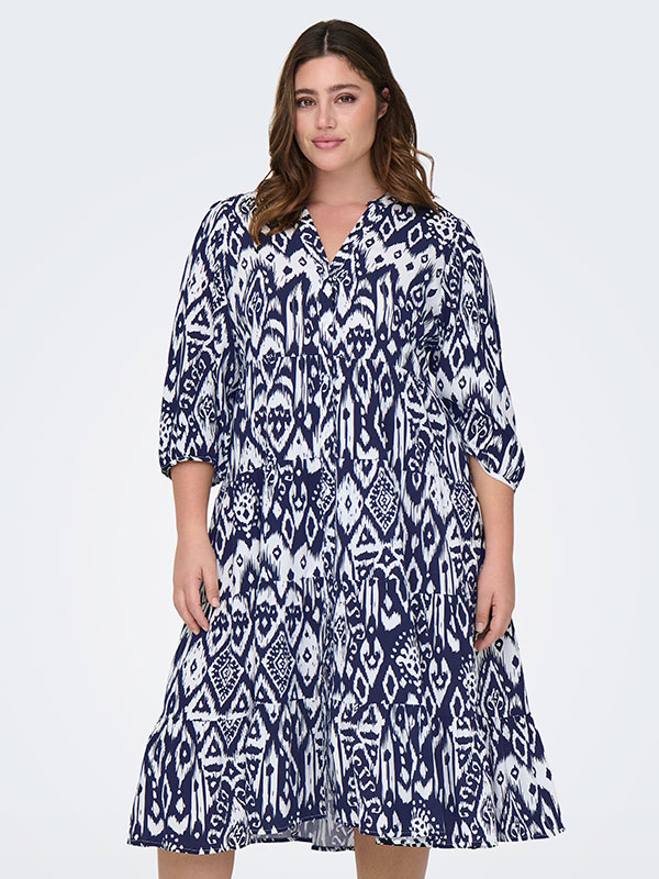 CARMILANA - Plus Size Klänning fra Only Carmakoma
