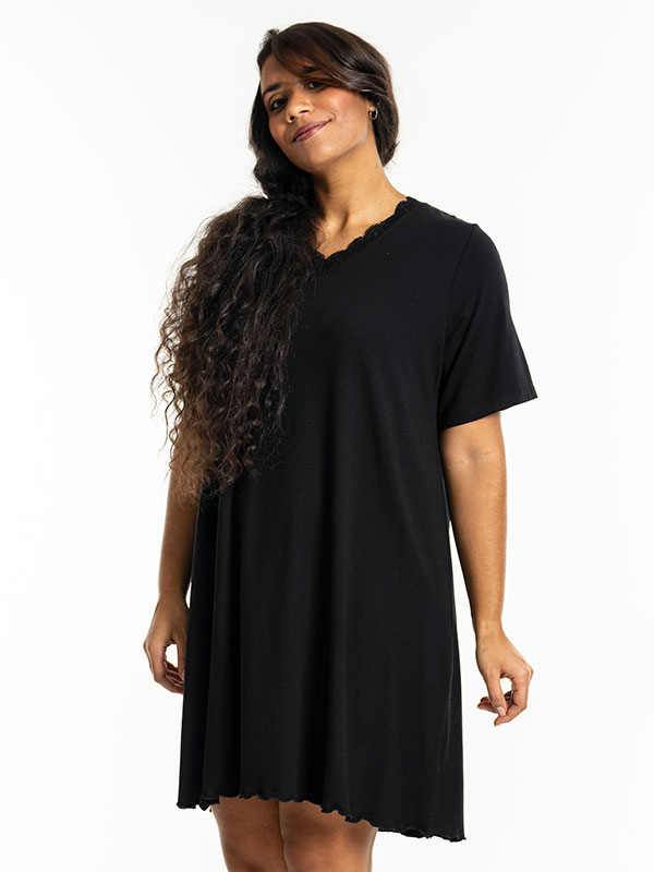 TULLE - Plus Size Nattlinne fra Studio