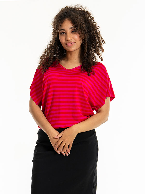 AMSTERDAM - Plus Size T-shirt fra Sandgaard