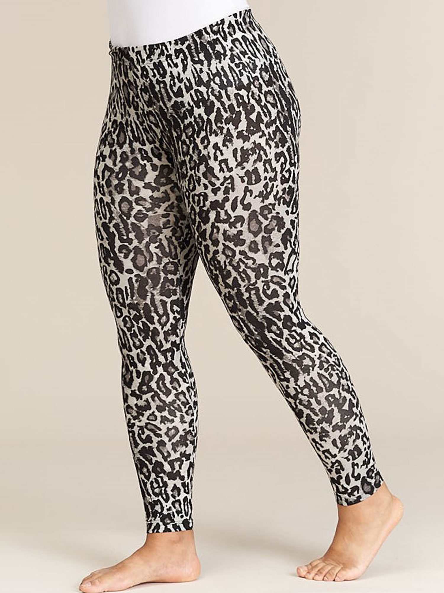 Leopardmönstrad leggings i nyanser av grått fra Sandgaard