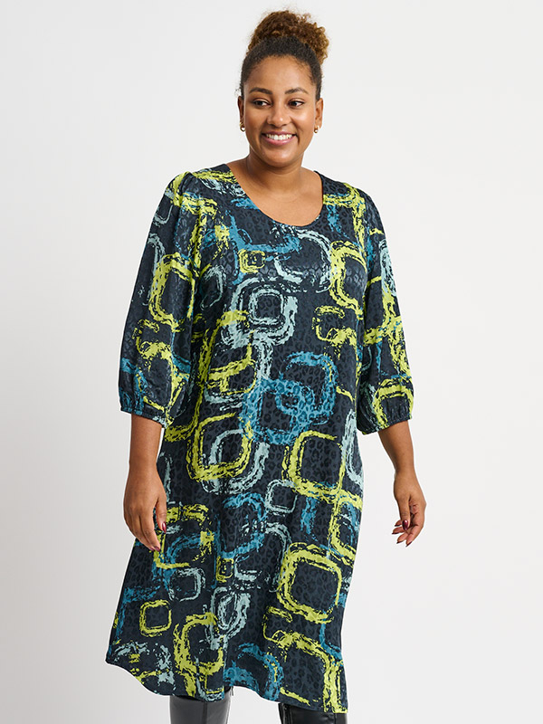 DENA - Plus Size Klänning fra Pont Neuf