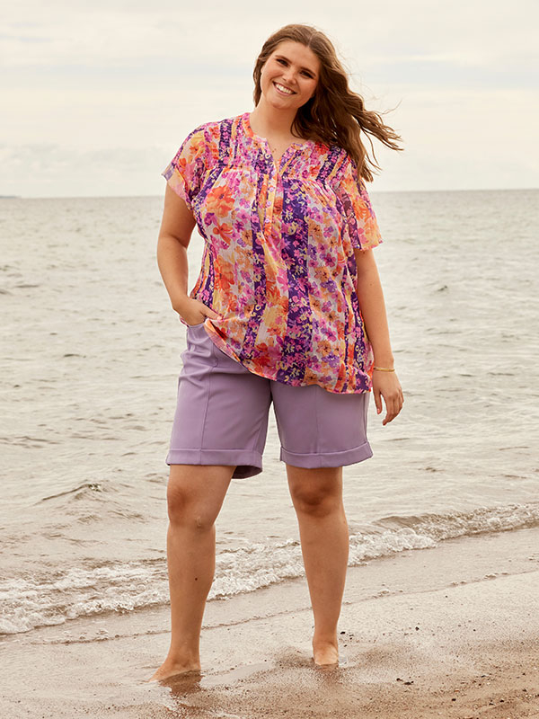 DAVINA - Plus Size Blus fra Zhenzi