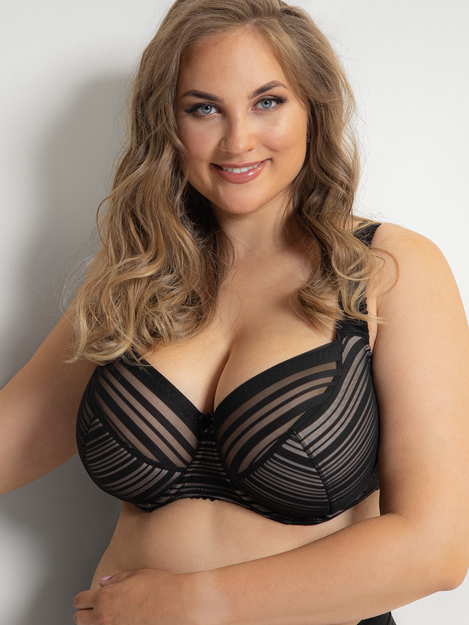 ZOE PUSH UP - Plus Size BH med bygel fra Plaisir