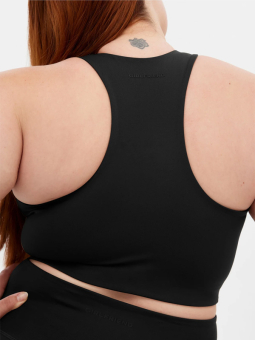 DYLAN - Plus Size Top från Girlfriend Collective