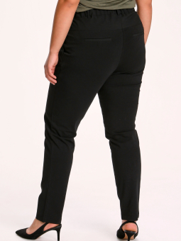 KCJIRA - Plus Size Byxor från Kaffe Curve