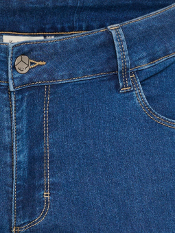 MIE - Plus Size Jeans från Kaffe Curve