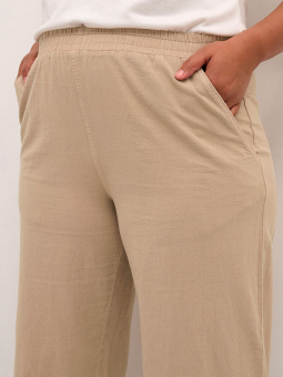 NANA - Plus Size Byxor från Kaffe Curve