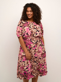 Kaffe Curve DORY - Viskose kjole med pink blomsterprint 