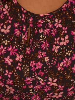 Kaffe Curve MARACA - Tunika i crépet viskose med pinke blomster