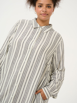 KCMILLE - Plus Size Klänning från Kaffe Curve