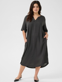 KCMILLE - Plus Size Klänning från Kaffe Curve
