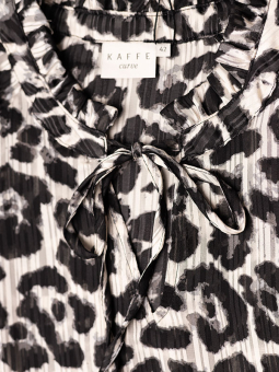 KCSAPHIA - Plus Size Blus från Kaffe Curve