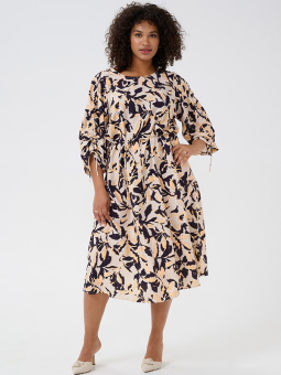 KCPACA - Plus Size Klänning från Kaffe Curve