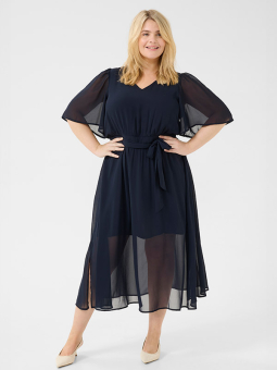 KCEVI - Plus Size Klänning från Kaffe Curve
