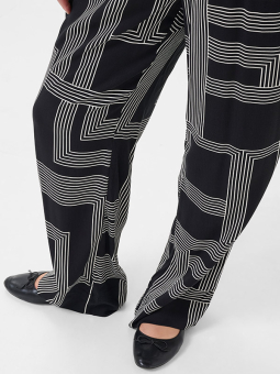 KCDONNA - Plus Size Byxor från Kaffe Curve