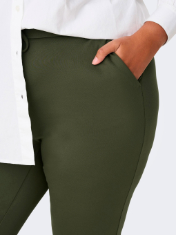 Plus Size Byxor från Only Carmakoma