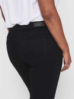 CARWILLY - Plus Size Jeans från Only Carmakoma