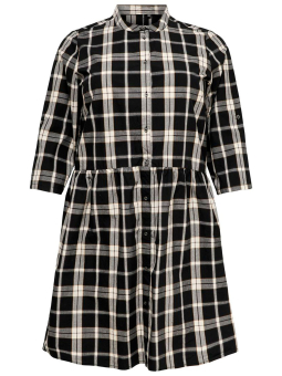 Plus Size Klänning från Only Carmakoma