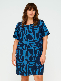 CARLUX - Plus Size Klänning från Only Carmakoma